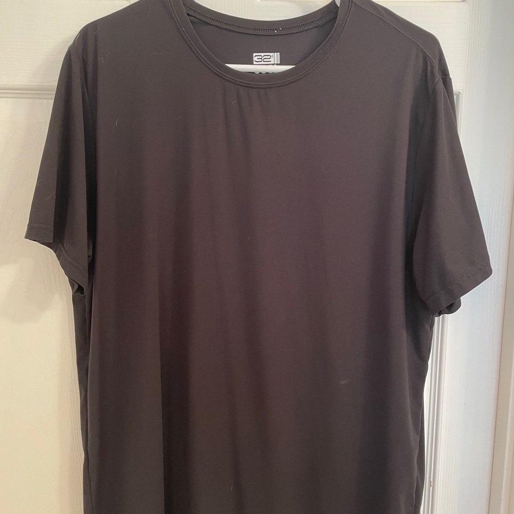 32 Degree Cool T-shirt